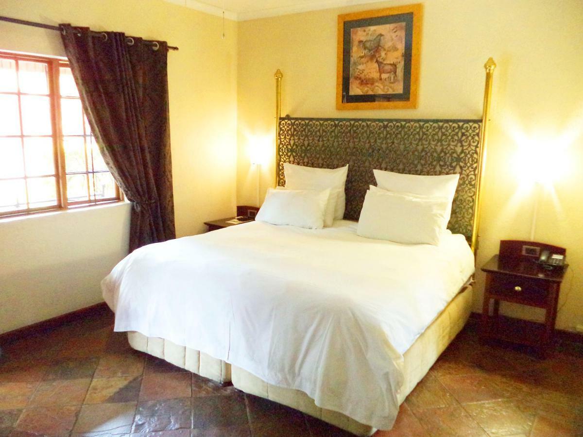 Belladona Guesthouse Mbombela Ngoại thất bức ảnh