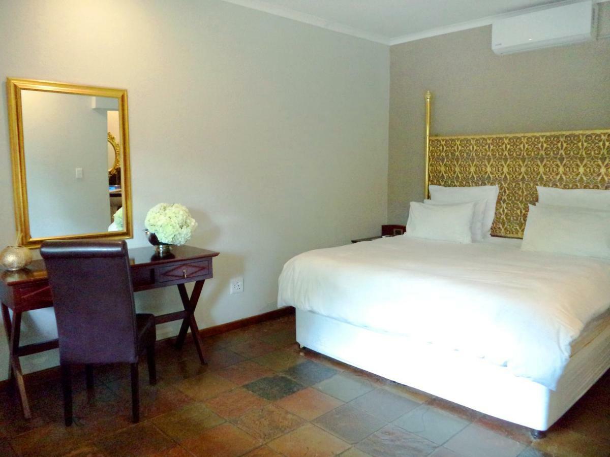Belladona Guesthouse Mbombela Ngoại thất bức ảnh